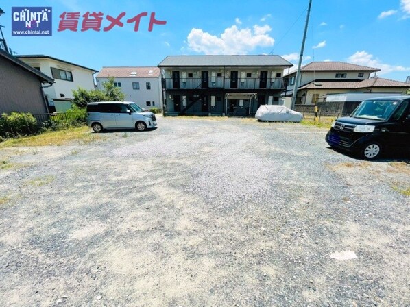 近鉄富田駅 徒歩7分 1階の物件外観写真